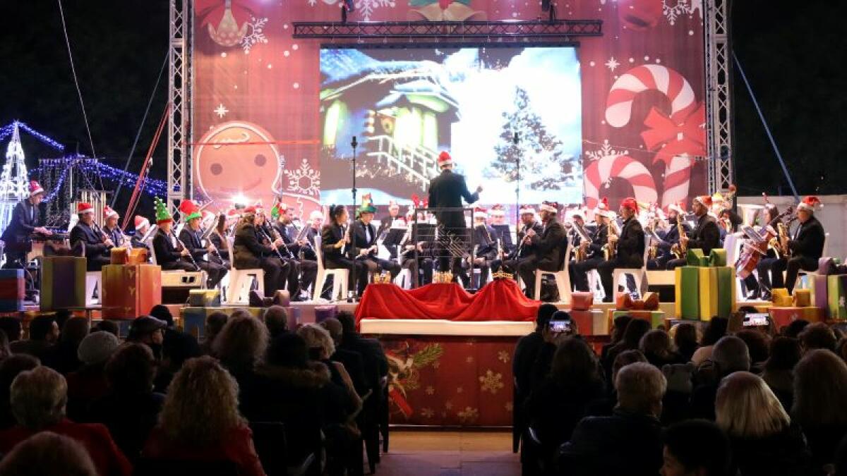 La SM La Nova presenta el CD ‘De Oriente a Benidorm, el mágico viaje de los Reyes’, con la música que se interpreta en la Cabalgata