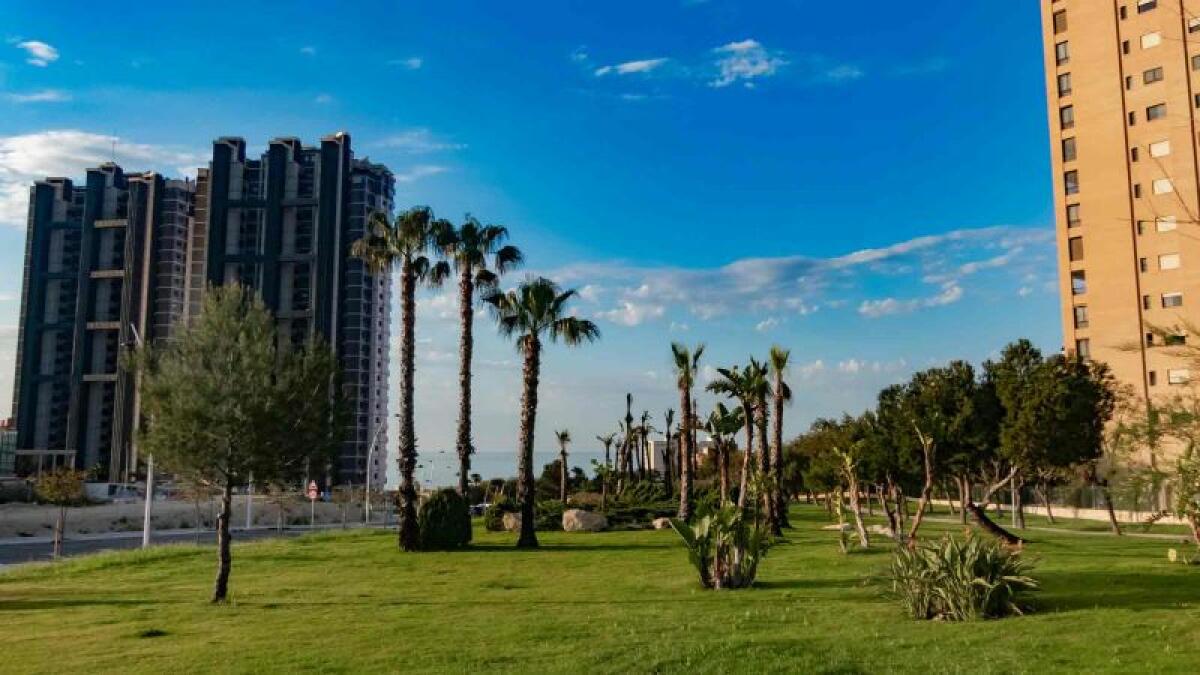 Benidorm abre un nuevo jardín de 4.500 metros en la avenida Colombia 