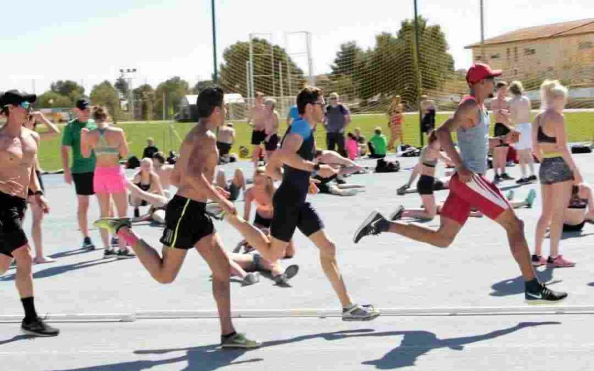 Atletas de todo el mundo se concentran en l&rsquo;Alf&agrave;s del Pi y ultiman su preparaci&oacute;n para la pr&oacute;xima temporada