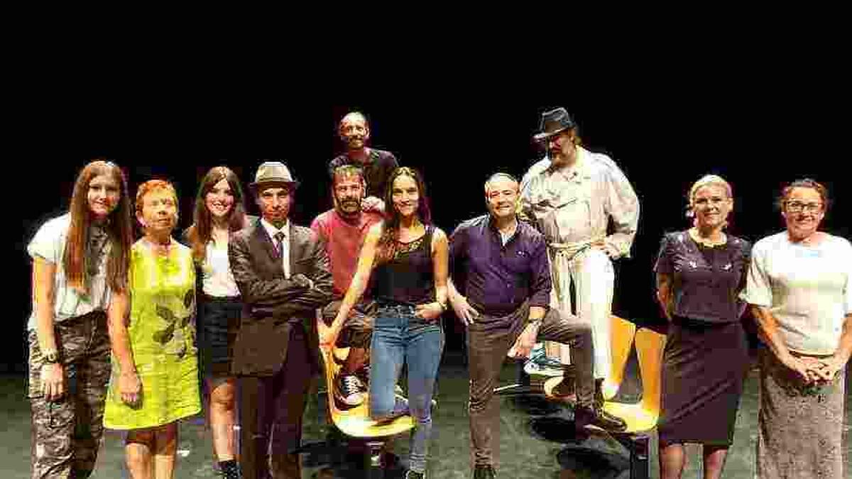 La Escuela de Teatro estrenó “TrenSpress-A” en l’Auditori de La Nucía