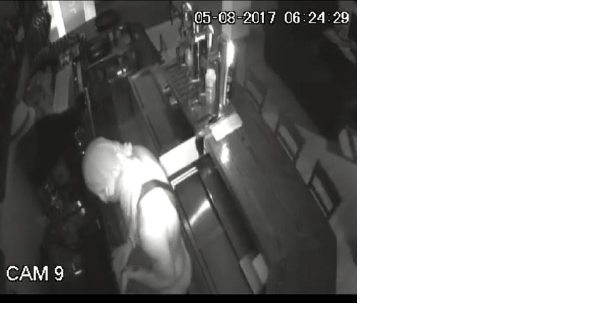 La Guardia Civil detiene al autor de numerosos robos cometidos en establecimientos p&uacute;blicos de Alfaz del Pi 