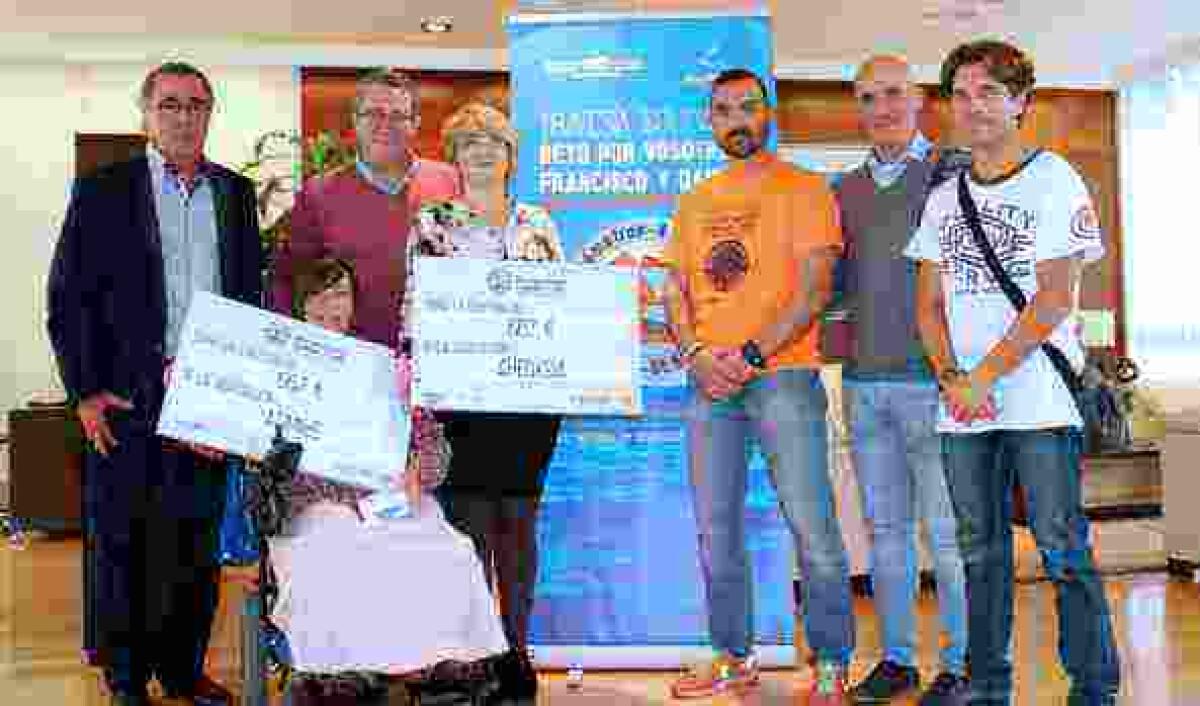 Benidorm &middot; Cheques solidarios para Asmibe y Ahedysia del &lsquo;Reto por vosotros: Francisco y Daniel&rsquo;