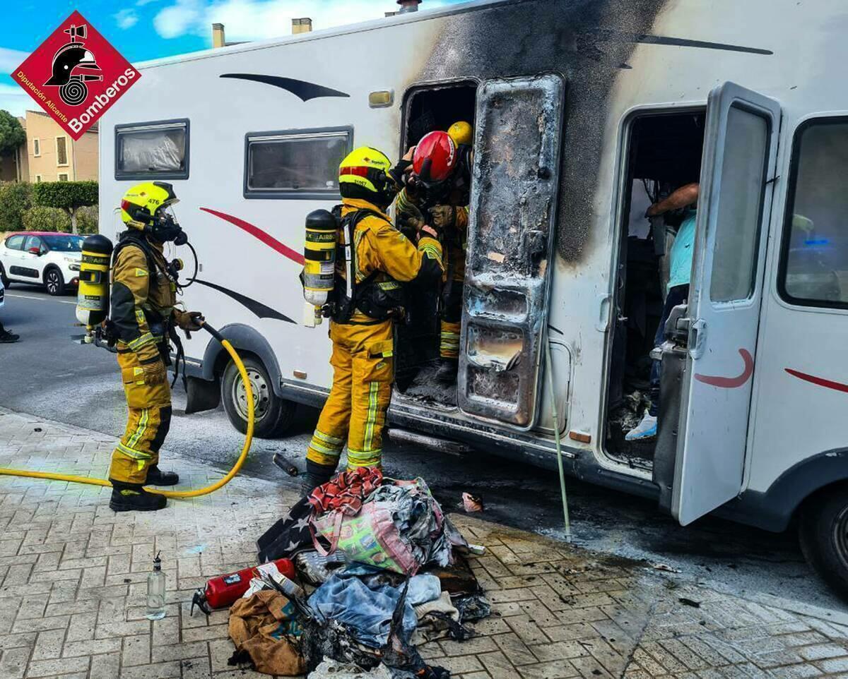 INCENDIO EN AUTOCARAVANA