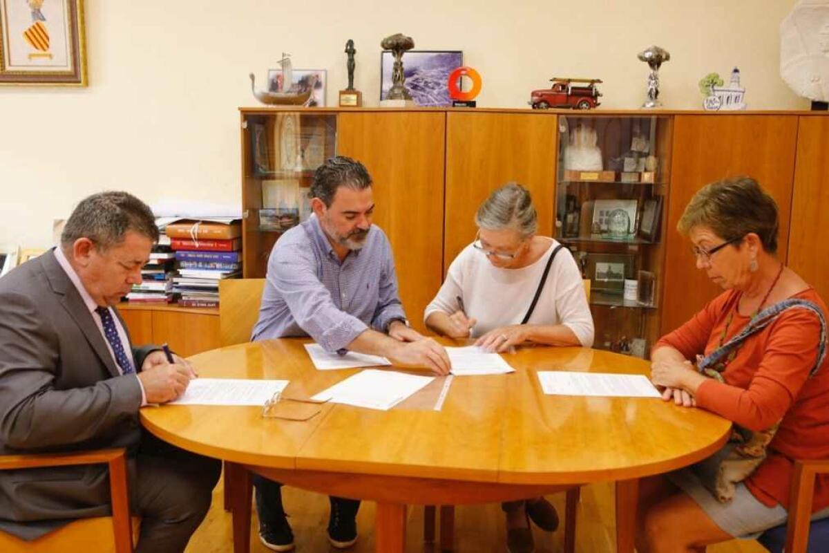 El Ayuntamiento de l&rsquo;Alf&agrave;s renueva el convenio de colaboraci&oacute;n con Crearte Albir