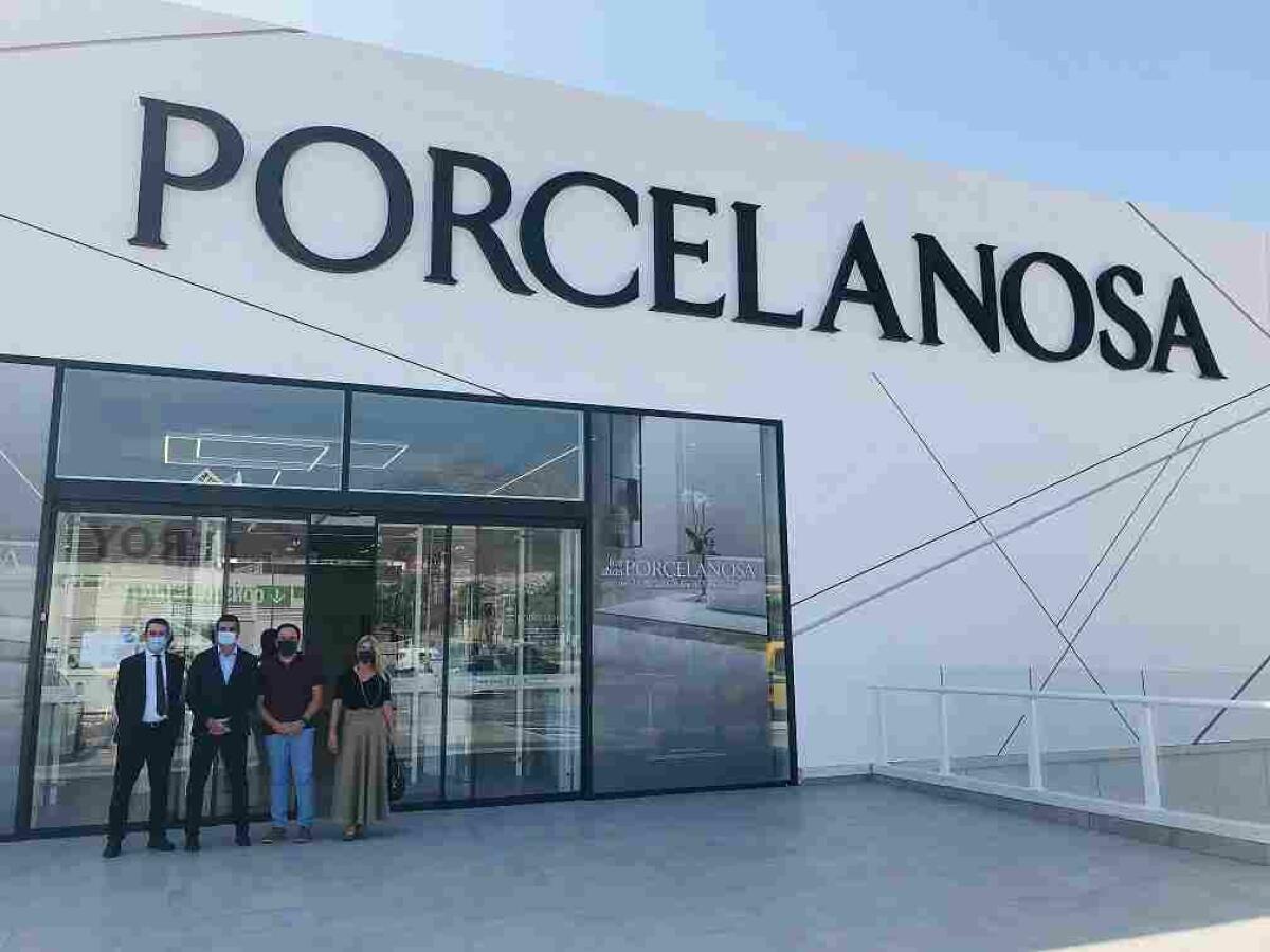 PORCELANOSA ABRE NUEVA TIENDA EN EL BULEVAR COMERCIAL DE FINESTRAT