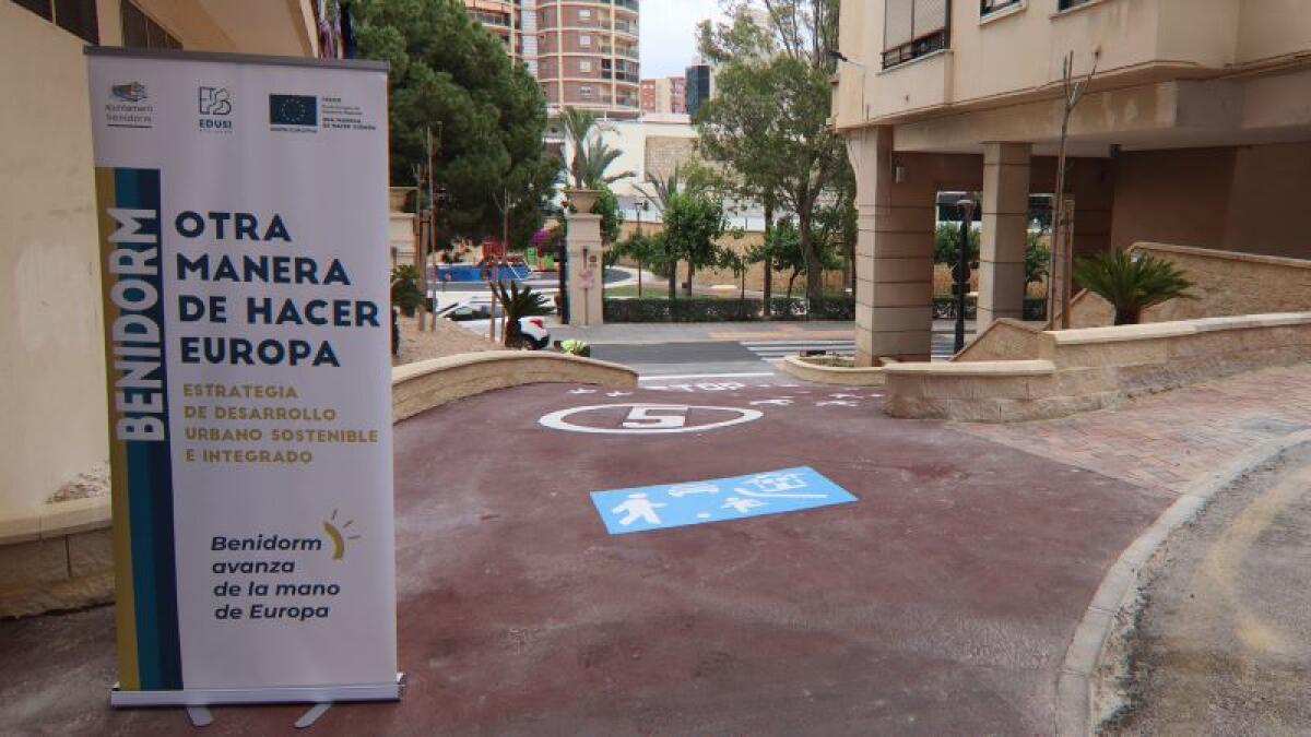 Benidorm mejora la accesibilidad con una nueva rampa que conecta San Tomás con la avenida de l’Aigüera  