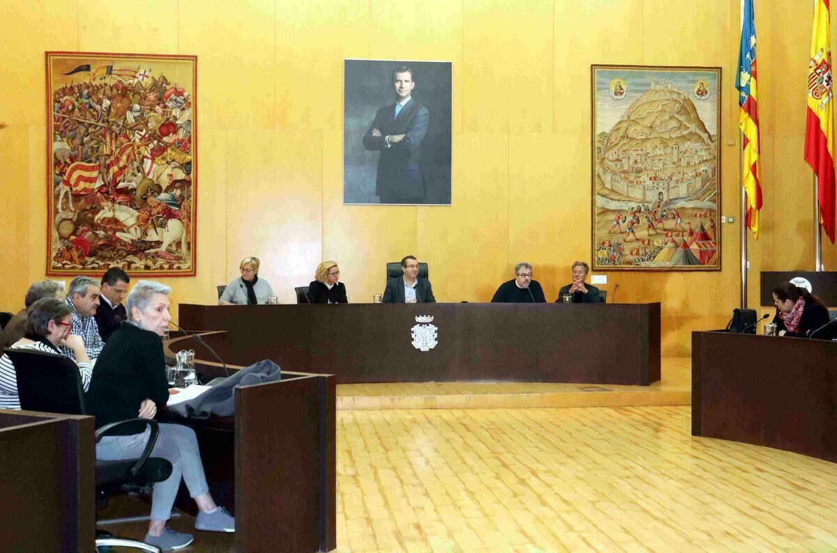 Benidorm lanza un nuevo plan de choque para el arreglo de desperfectos en la v&iacute;a p&uacute;blica