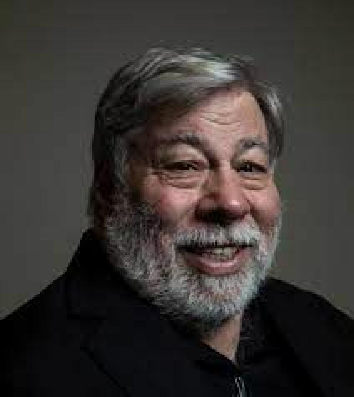 Steve Wozniak, cofundador de Apple: "A veces deseo volver atrás en el tiempo, a la era anterior a que existiera internet"