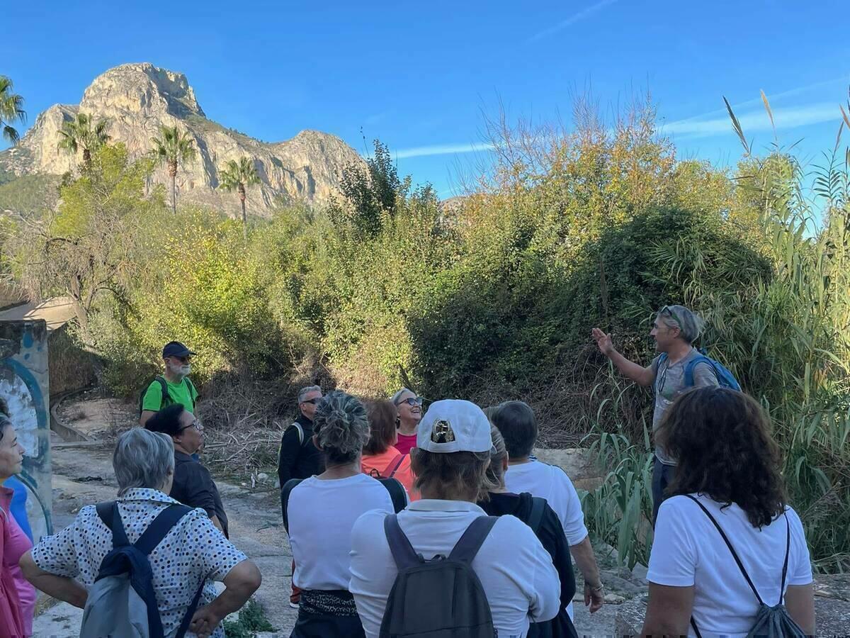 Tercera sesión de los paseos saludables “Menos pastillas, más zapatillas” 