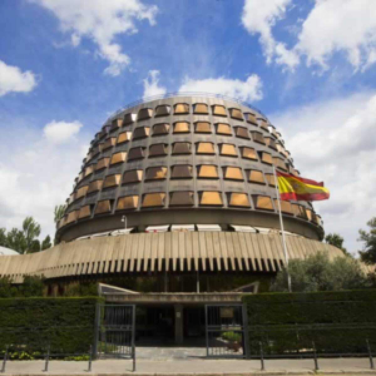 CONVIVENCIA CÍVICA CATALANA Y HABLAMOS ESPAÑOL ULTIMAN SUS ALEGACIONES ANTE EL TC POR LA NORMATIVA DEL USO DEL ESPAÑOL EN LAS AULAS CATALANAS