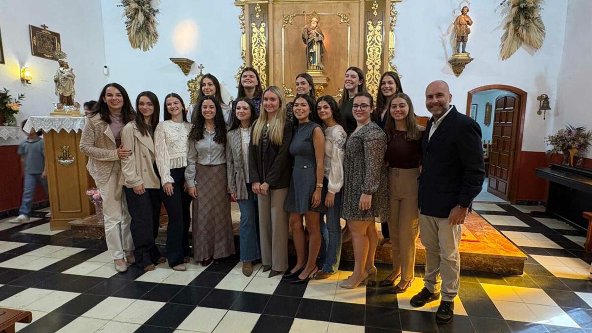La Festa del Roser 2026 presenta a sus nuevos cargos en la Ermita de Sanz