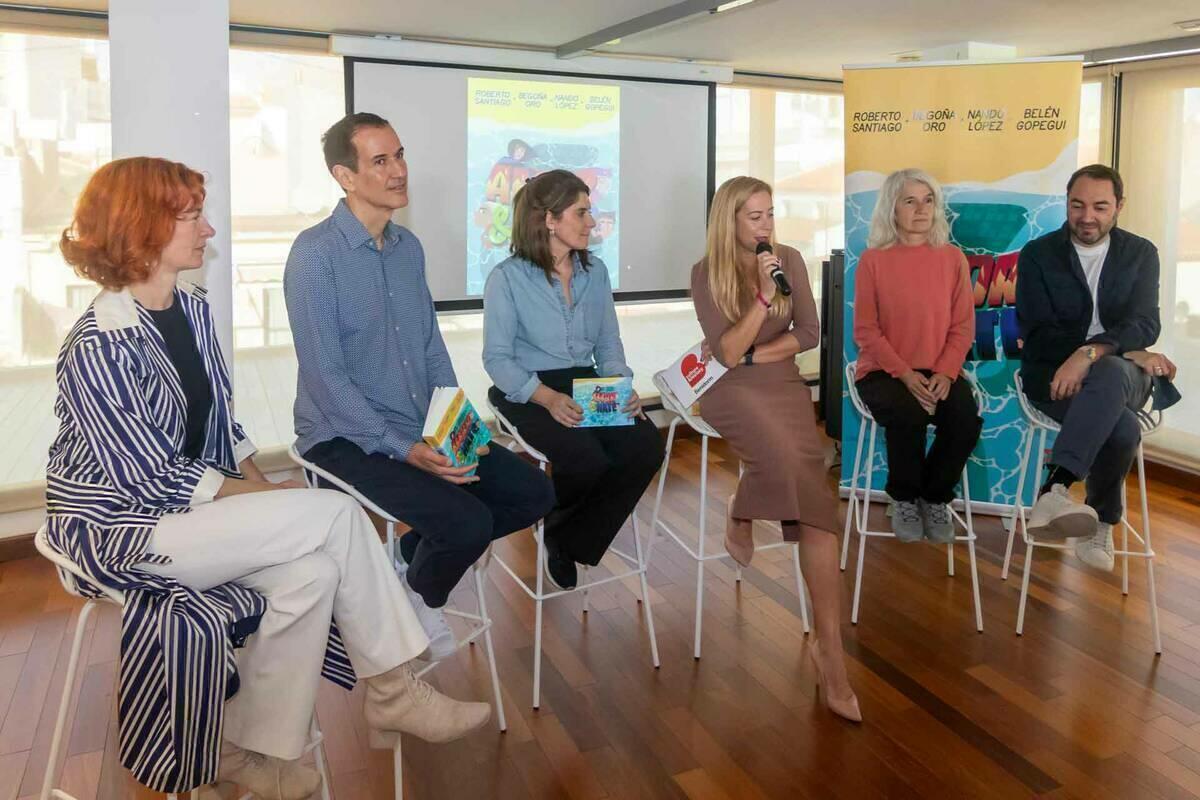 Cuatro figuras de la literatura infantil y juvenil presentan la primera novela ambientada en el Benidorm Fest