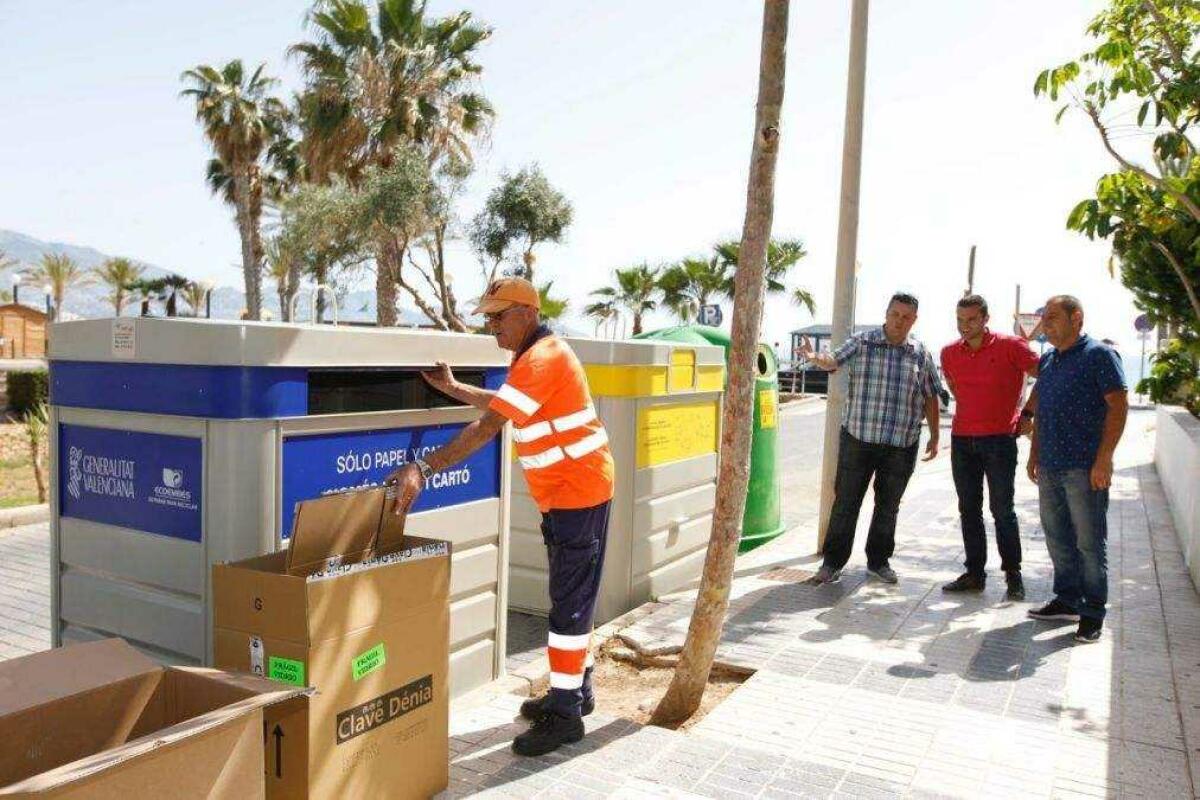 L’Alfàs potencia el reciclaje selectivo de residuos con la creación de nuevos puntos como el de playa Albir