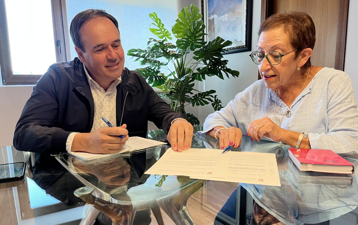 FINESTRAT LANZA UNA NUEVA CONVOCATORIA DE AYUDAS DE ACCIÓN SOCIAL PARA  COLECTIVOS VULNERABLES COMO PENSIONISTAS, JUBILADOS, FAMILIAS NUMEROSAS, MONOPARENTALES O PERSONAS CON DIVERSIDAD FUNCIONAL
