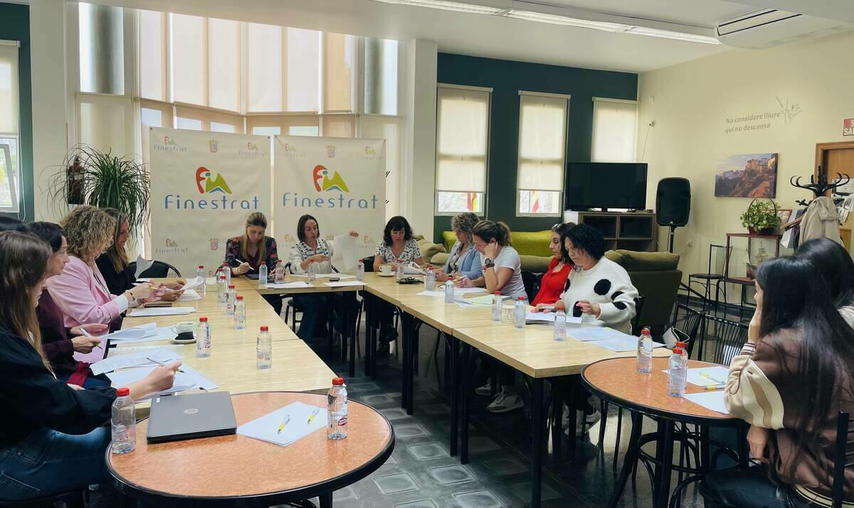 La Nucía participó en el Encuentro del Consejo Comarcal de Igualdad en Finestrat