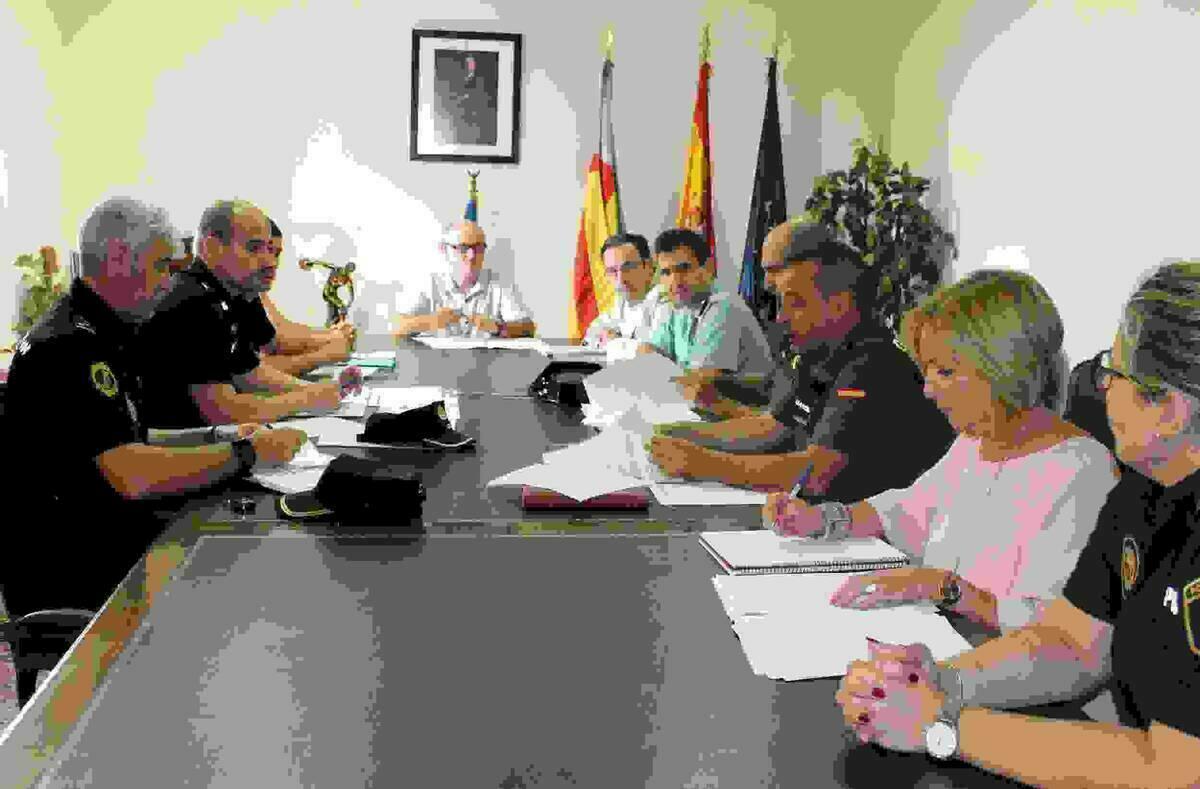  Callosa · La Junta local de Seguridad coordina el dispositivo especial para fiestas de Moros y Cristianos