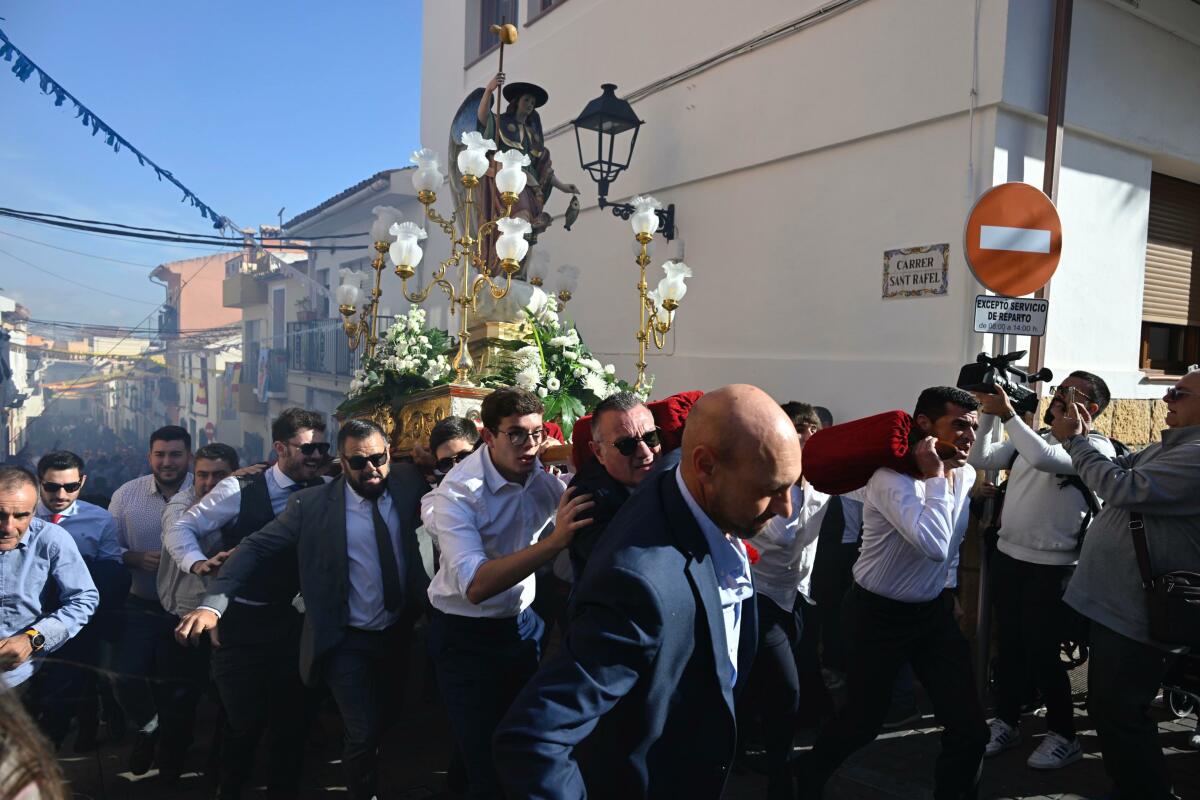 La tradicional carrera de Sant Rafel cerró las fiestas patronales de La Nucía