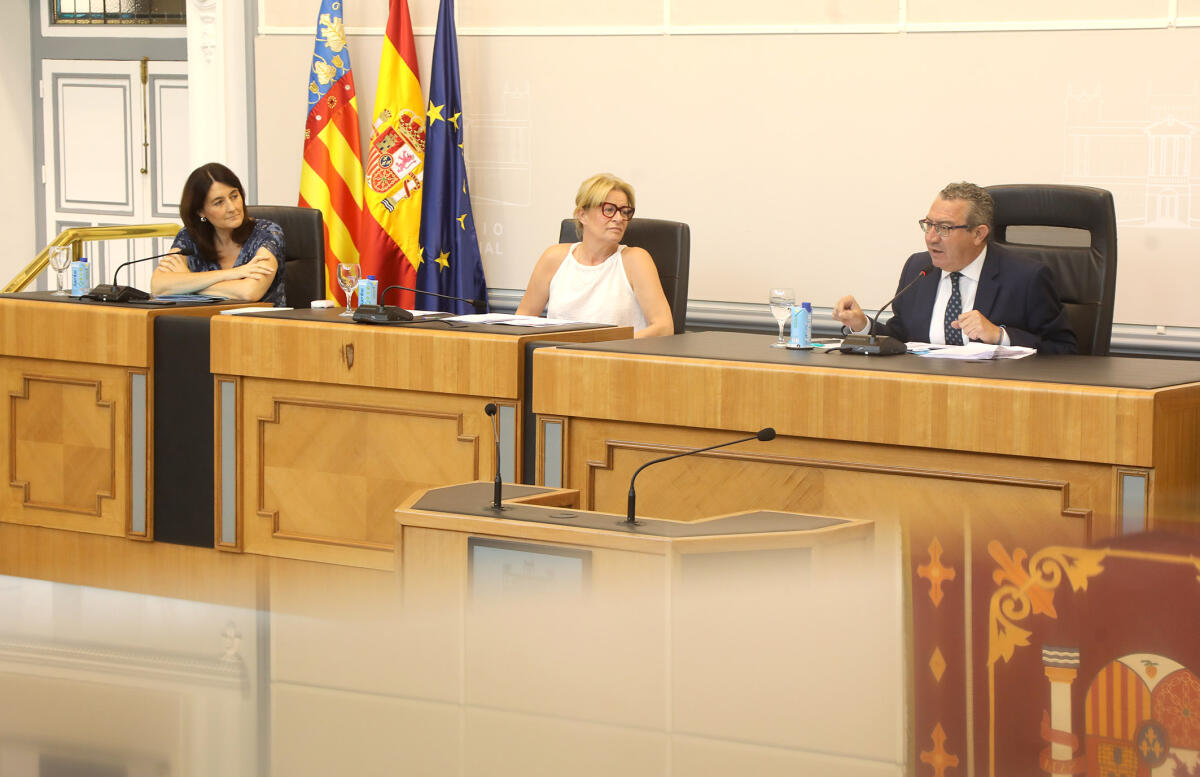 Apoyo unánime del pleno de la Diputación al incremento del Plan +Cerca para inyectar 15 millones de euros en los municipios de la provincia