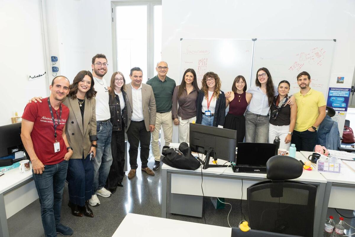 CENID y la Federació de Fogueres de Sant Joan enseñan a ALIA el uso del valenciano desde la cultura de les fogueres