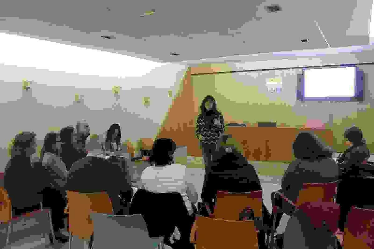Alumnos del &lsquo;Taller de Empleo Benidorm V&rsquo; asisten a una charla sobre &lsquo;Automotivaci&oacute;n al empleo&rsquo;