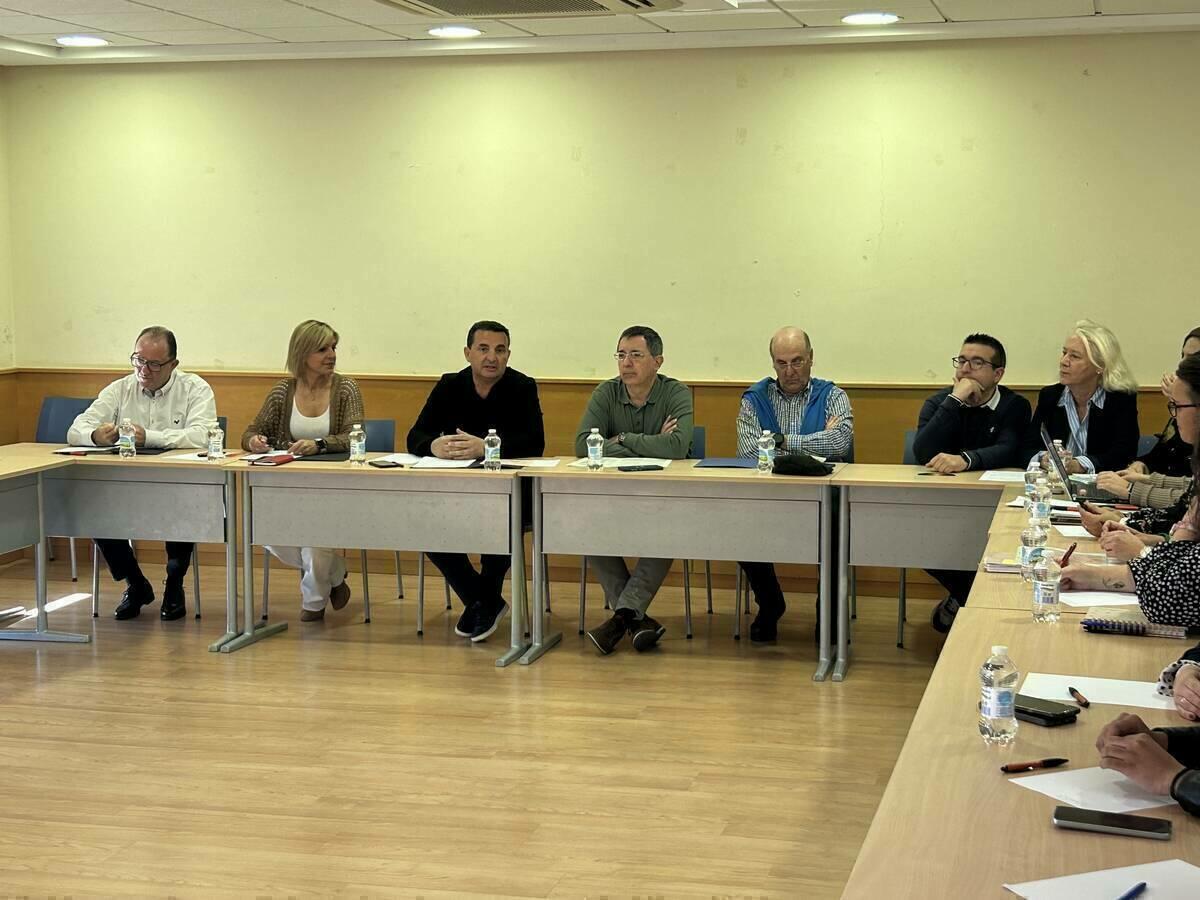 Reunión de trabajo de Xarxa Salut para constituir la “Mesa intersectorial”