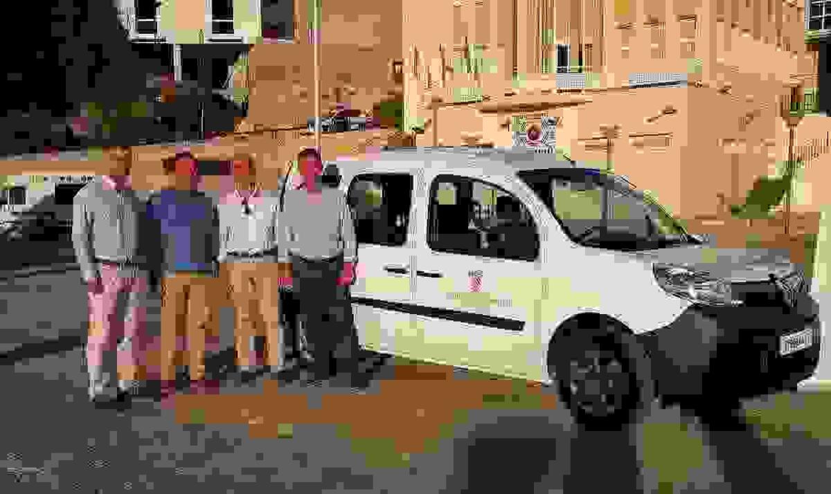 Nueva furgoneta para las brigadas municipales de limpieza viaria y mantenimiento de la escena urbana de Finestrat