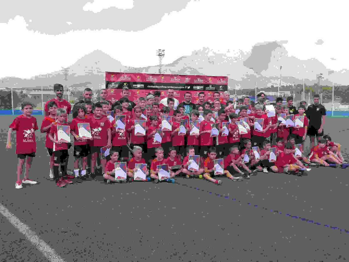 Finaliza el XI Campus de F&uacute;tbol del C.F. La Nuc&iacute;a