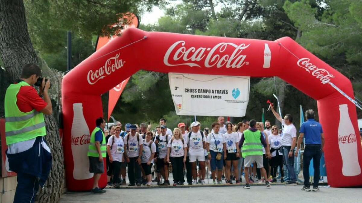 Cerca de 500 personas participan en el III Cross Solidario Campo a Través del Doble Amor en las distintas modalidades