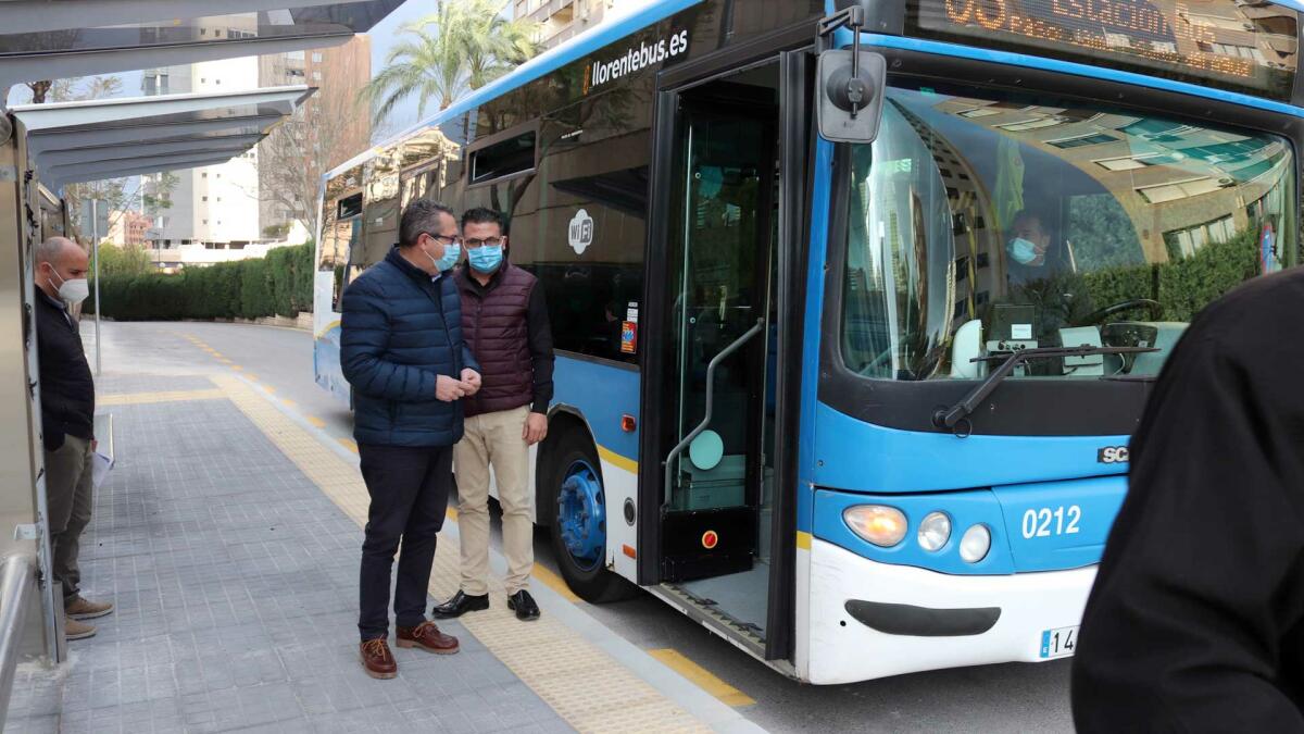 Benidorm mejora la accesibilidad y movilidad en La Cala con una nueva dársena accesible para el transporte público