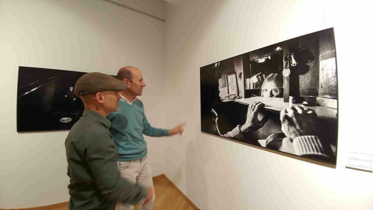La Nuc&iacute;a &middot; La exposici&oacute;n fotogr&aacute;fica &ldquo;Fila Siete&rdquo; se ampl&iacute;a hasta el 31 de enero