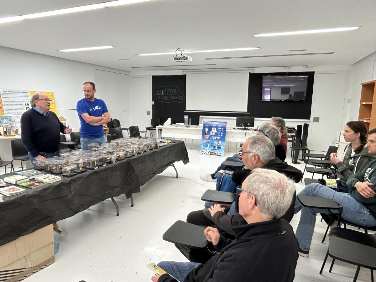 El mundo de los hongos y setas centr&oacute; jornada formativa del s&aacute;bado en el CEM