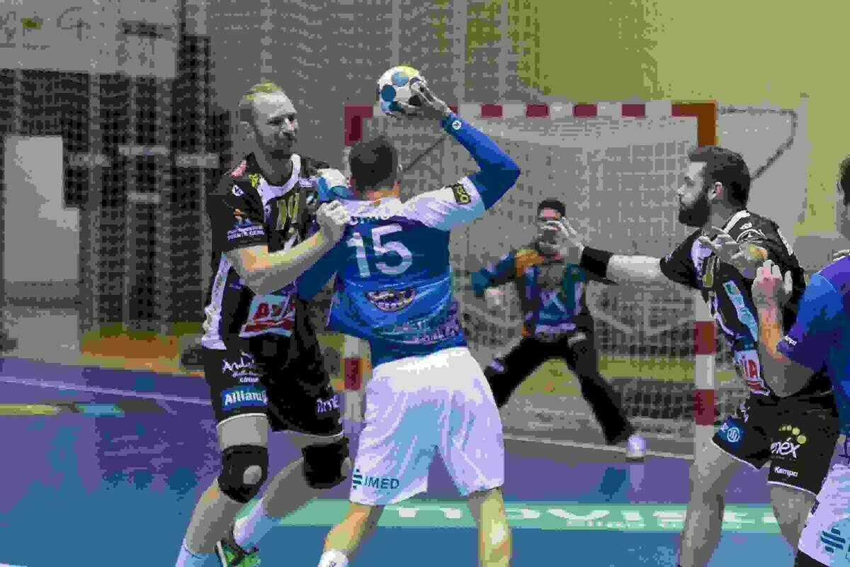 El ruso Mikhail Revin nuevo fichaje del Balonmano Benidorm para la pr&oacute;xima temporada