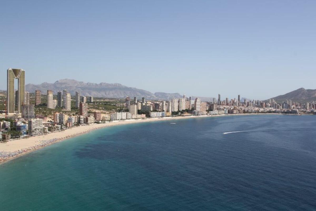 Benidorm renueva la Bandera Azul en Levante y Mal Pas y alegará la decisión sobre Poniente