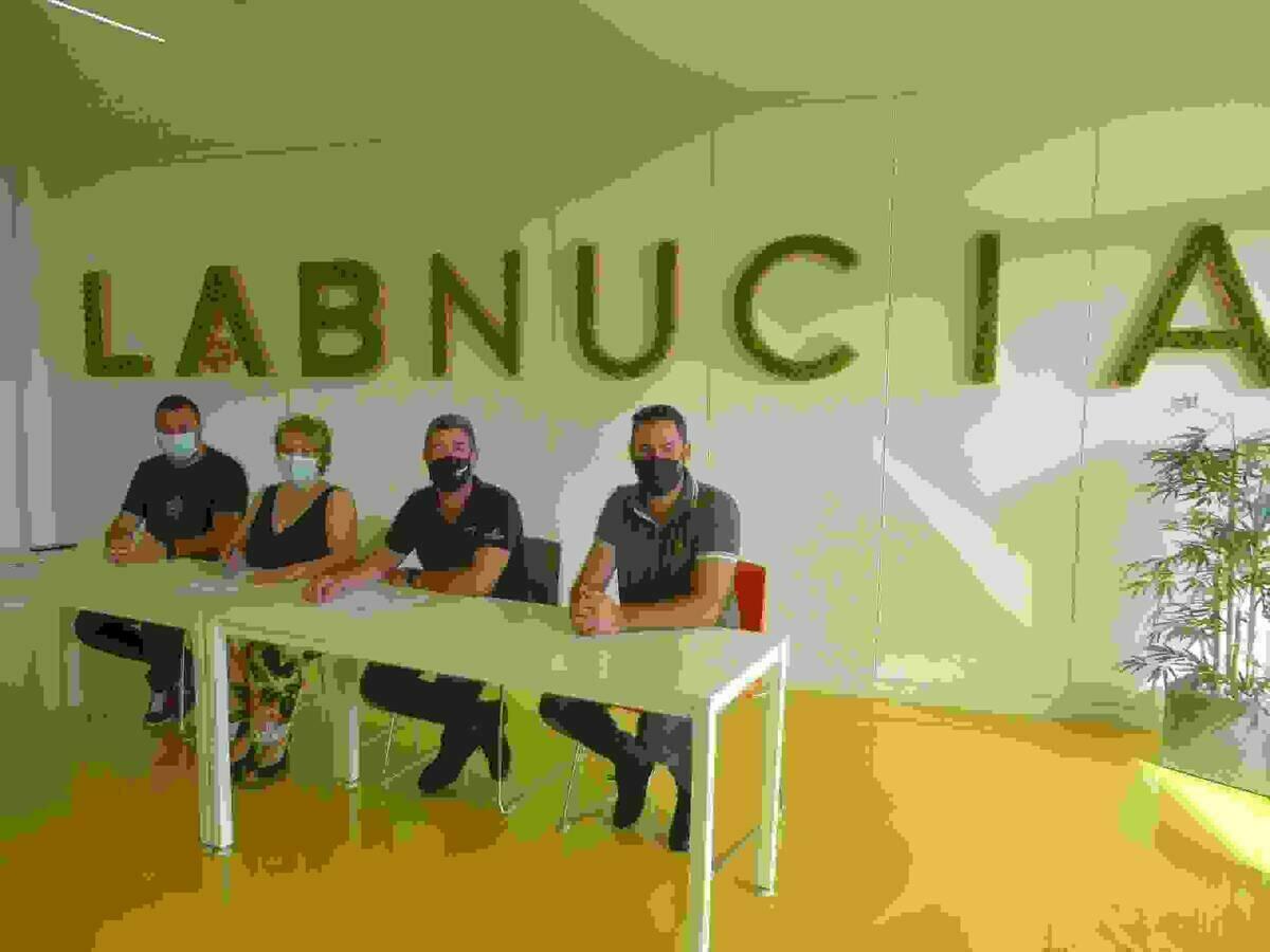 Convenio AMPA del IES La Nuc&iacute;a y AECNU con descuentos  para familias en el comercio local