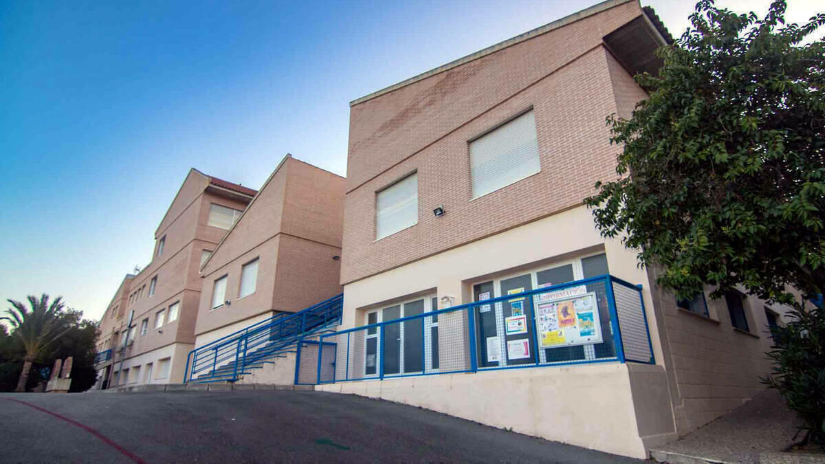 Diez colegios e institutos de Benidorm tendr&aacute;n refuerzos de lectura y matem&aacute;ticas para mejorar el rendimiento del alumnado