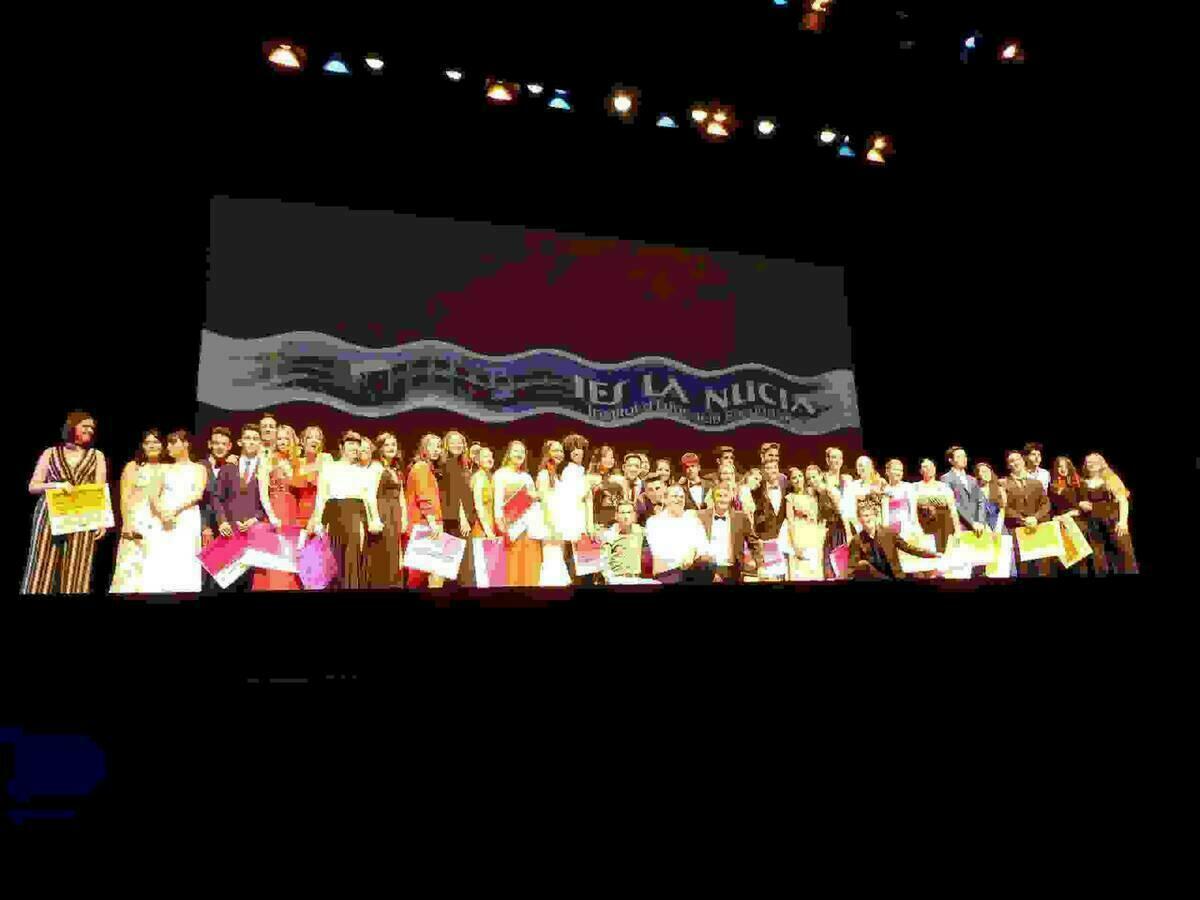 La Nucía // L’Auditori acogió las orlas del Instituto de Bachiller y ESO 