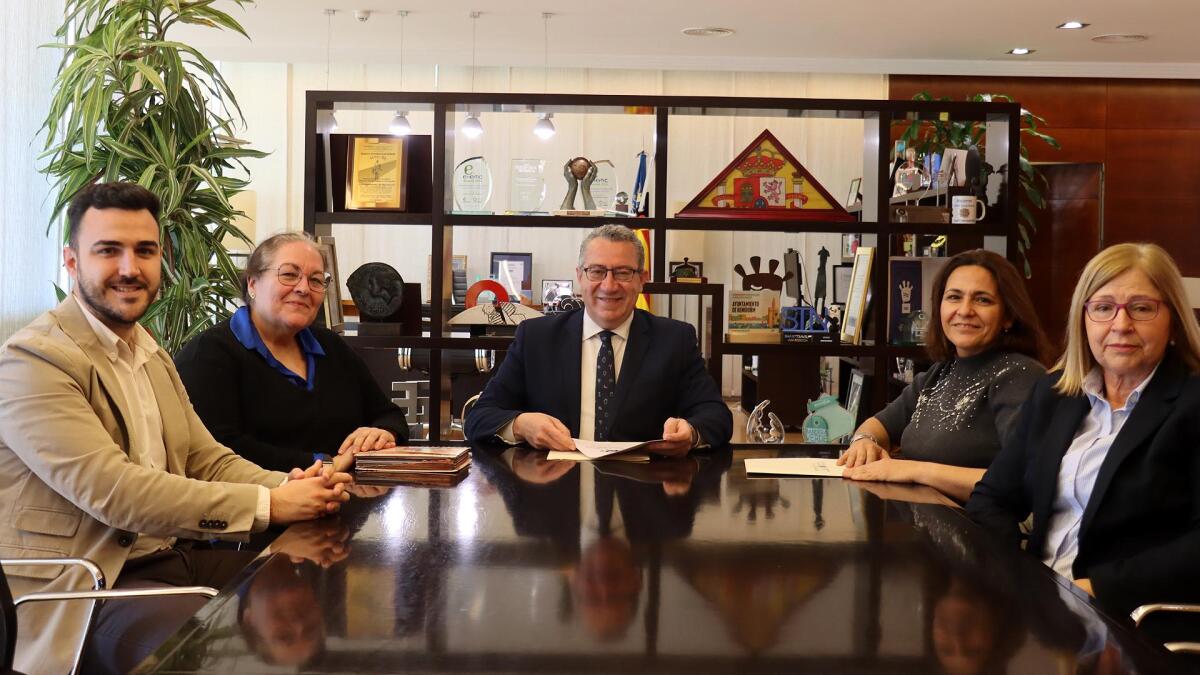 La Uni&oacute;n Musical de Benidorm avanza en las propuestas para celebrar sus 100 a&ntilde;os de historia  