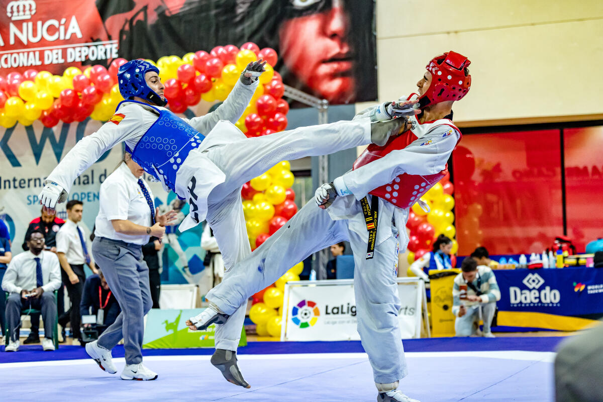 La élite del taekwondo español abrió el Nacional de Clubes en La Nucía 