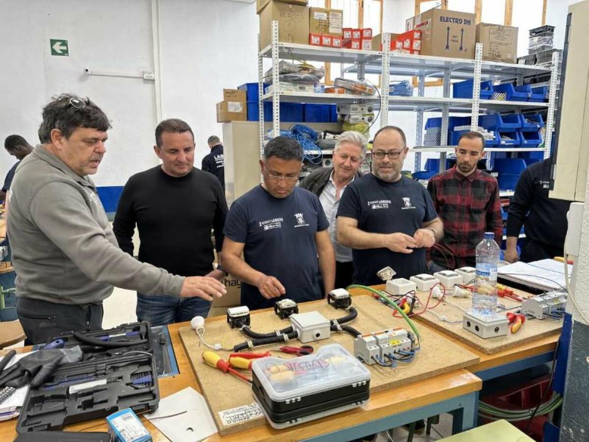 Los alumnos del “Curso de Electricidad 2” obtendrán el “carnet de instalador”