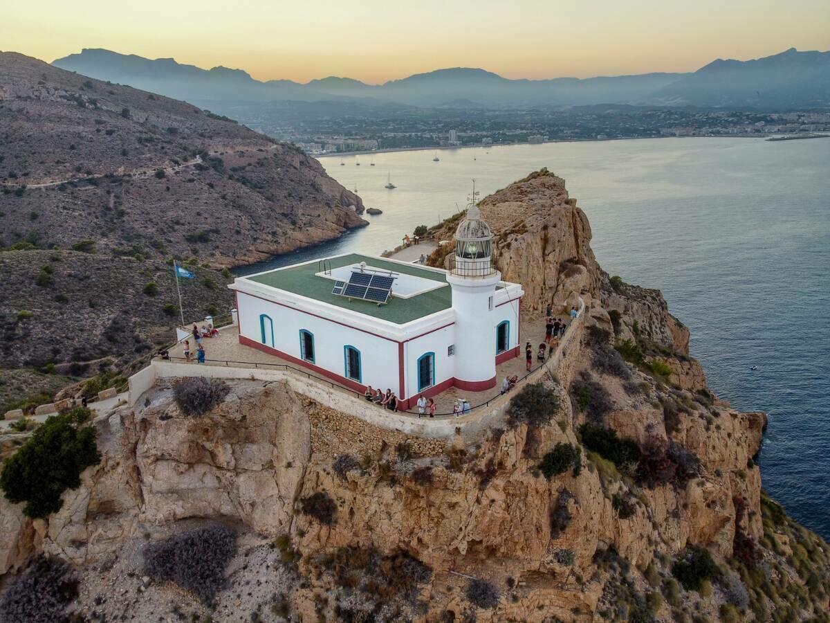 El Festival de Cine de l'Alfàs organiza una ruta guiada al Faro de l'Albir el sábado por la tarde