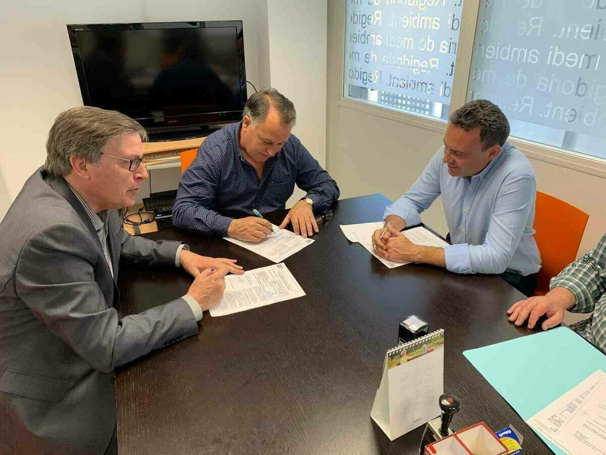 La Vila Joiosa renueva la red de abastecimiento en la Partida Mediases