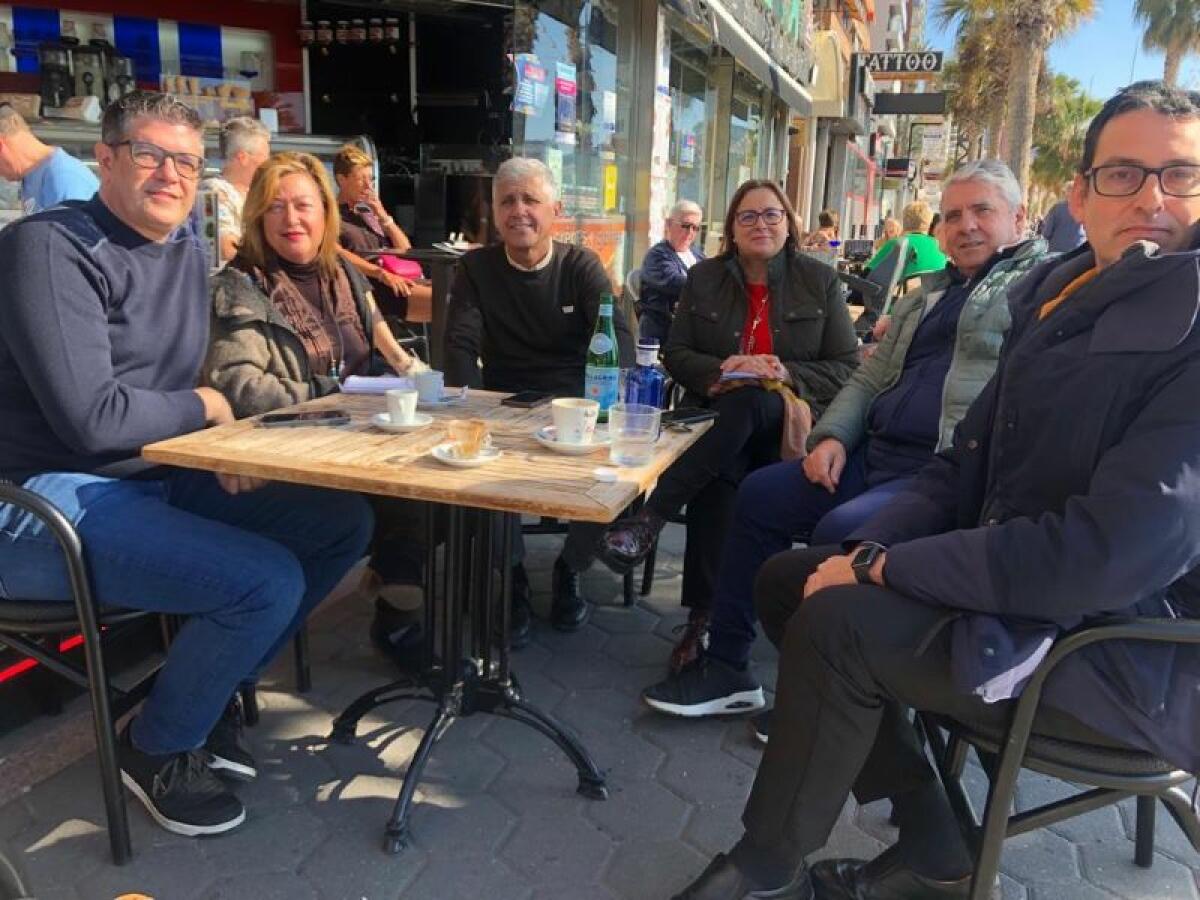 La candidata de Ciudadanos a la Alcaldía de Benidorm recoge las demandas del sector de restauración