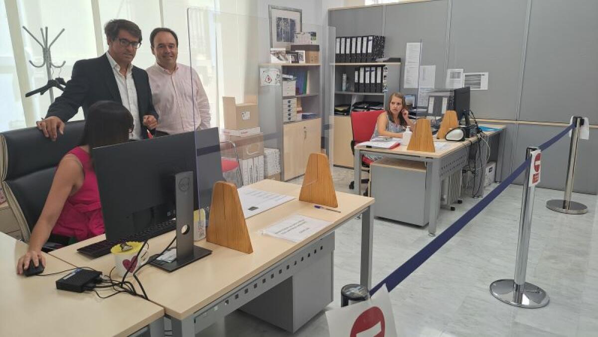FINESTRAT RECIBE 84 ORDENADORES A TRAVÉS DE UNA SUBVENCIÓN DE MÁS 150.000 EUROS DE LA DIPUTACIÓN DE ALICANTE