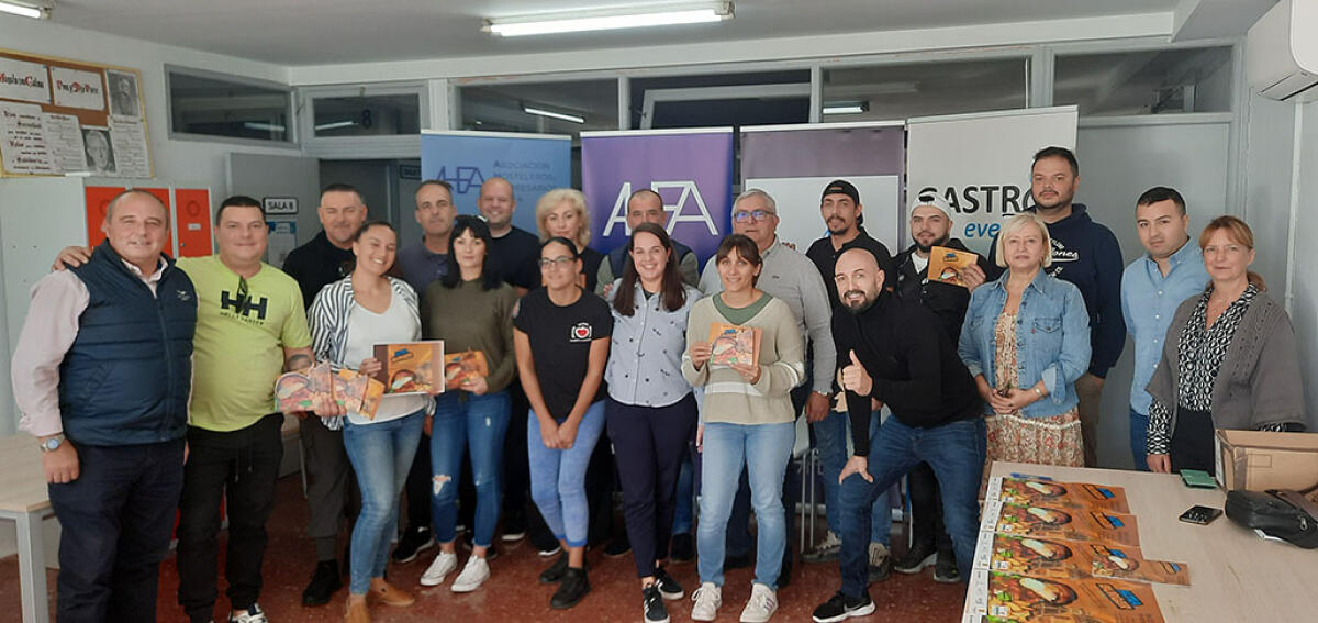 El jurado designa a la hamburguesa de El Bar de Confianza como la mejor de las participantes en Altea Burguer Gourmet