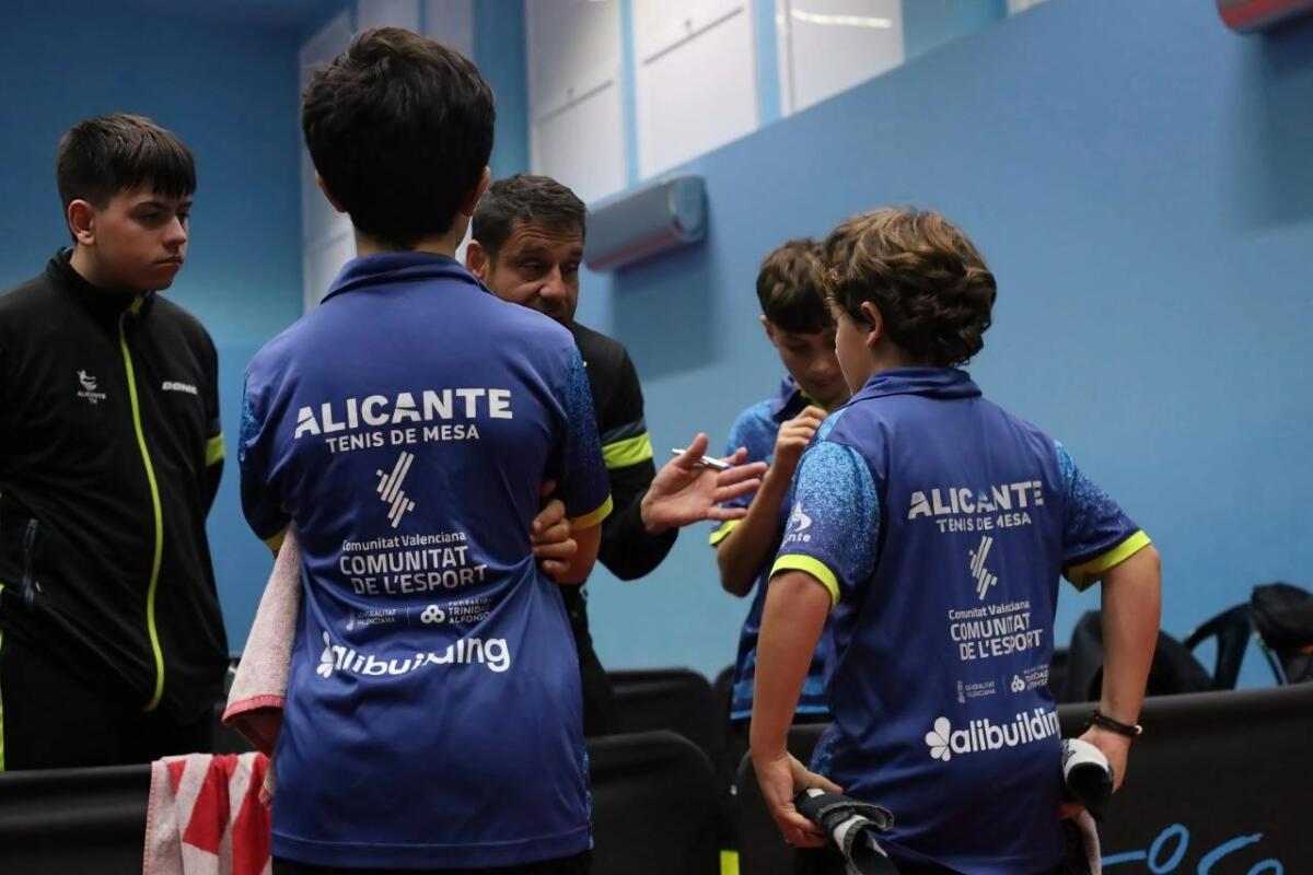 Alibuilding se suma al patrocinio del Club Alicante Tenis de Mesa en su aventura en la Copa de Europa