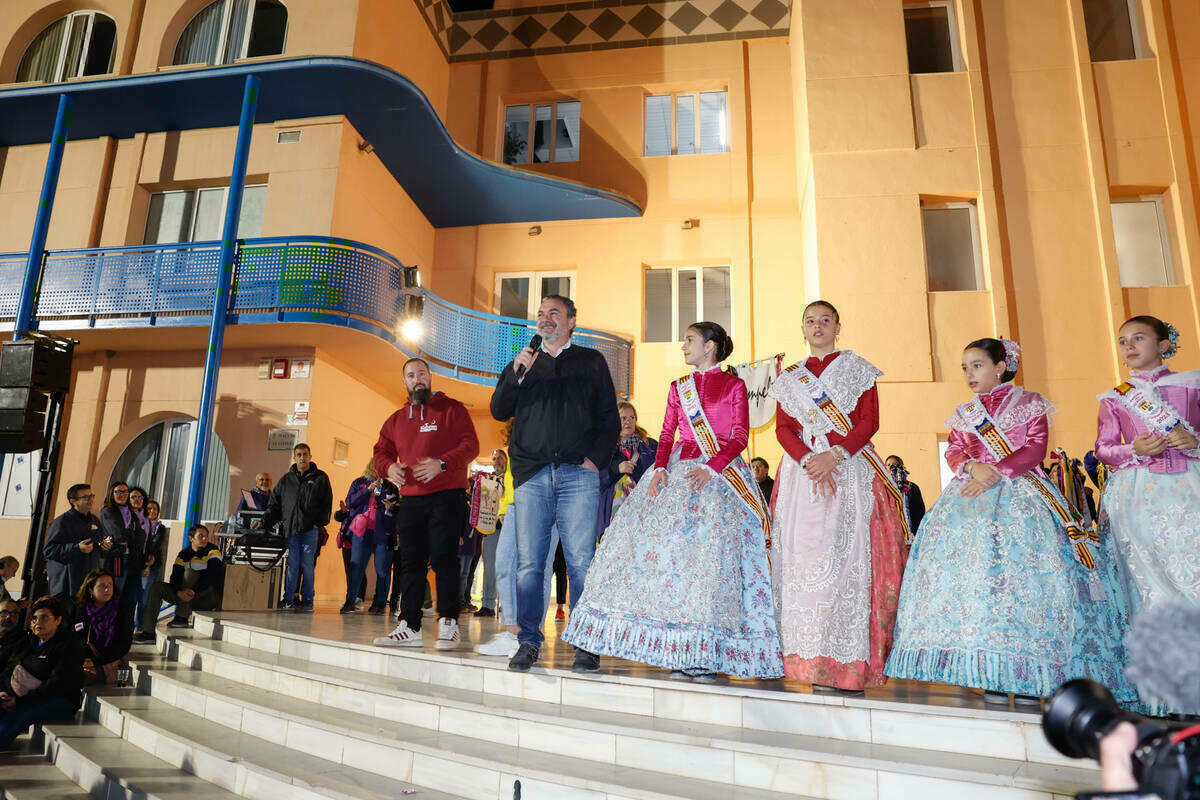 El cineasta alfasino Juan Luis Iborra Pregonero de les Festes del Stmo Crist del Bon Encert 2023