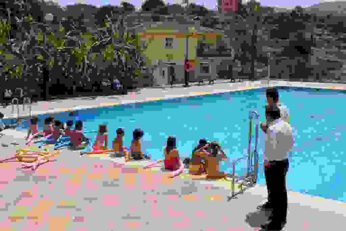 La Concejal&iacute;a de Deportes de Finestrat abre plazo de inscripci&oacute;n para los cursos de nataci&oacute;n 