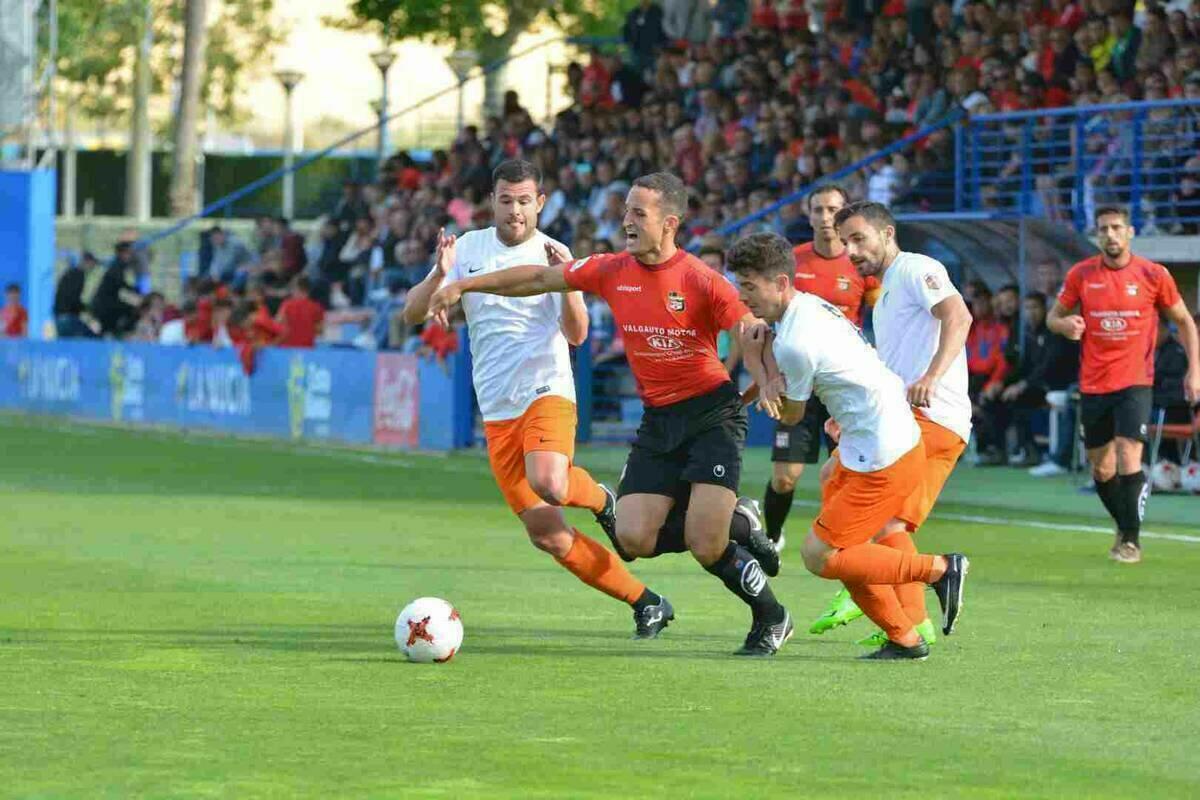 La Nuc&iacute;a jugar&aacute; la promoci&oacute;n a Segunda B  a pesar de perder con el Torre Levante