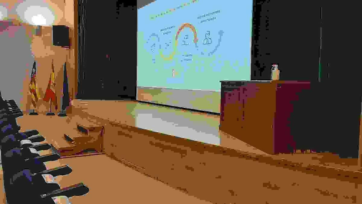 VUELVEN LAS ACTIVIDADES A LA CASA DE CULTURA DE FINESTRAT CON EL PROTOCOLO ANTI COVID-19