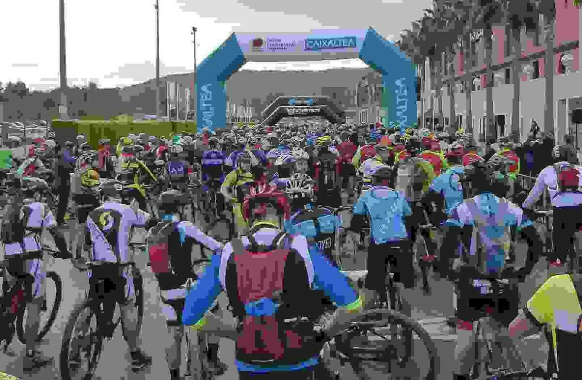  550 bikers participan este domingo en la   #MarchaLaNucia2017